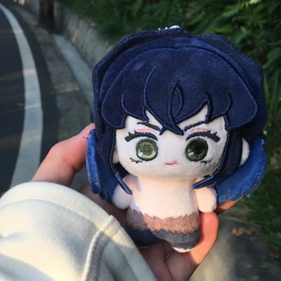 ตุ๊กตาอินอสุเกะน่ารักขนาด 10 ซม. พร้อมหมวก ของเล่นคุณภาพสูง ตัวละครจากเกมอนิเมะ คอสเพลย์ ตุ๊กตาผ้า ของขวัญวันเกิดสำหรับแฟนๆ