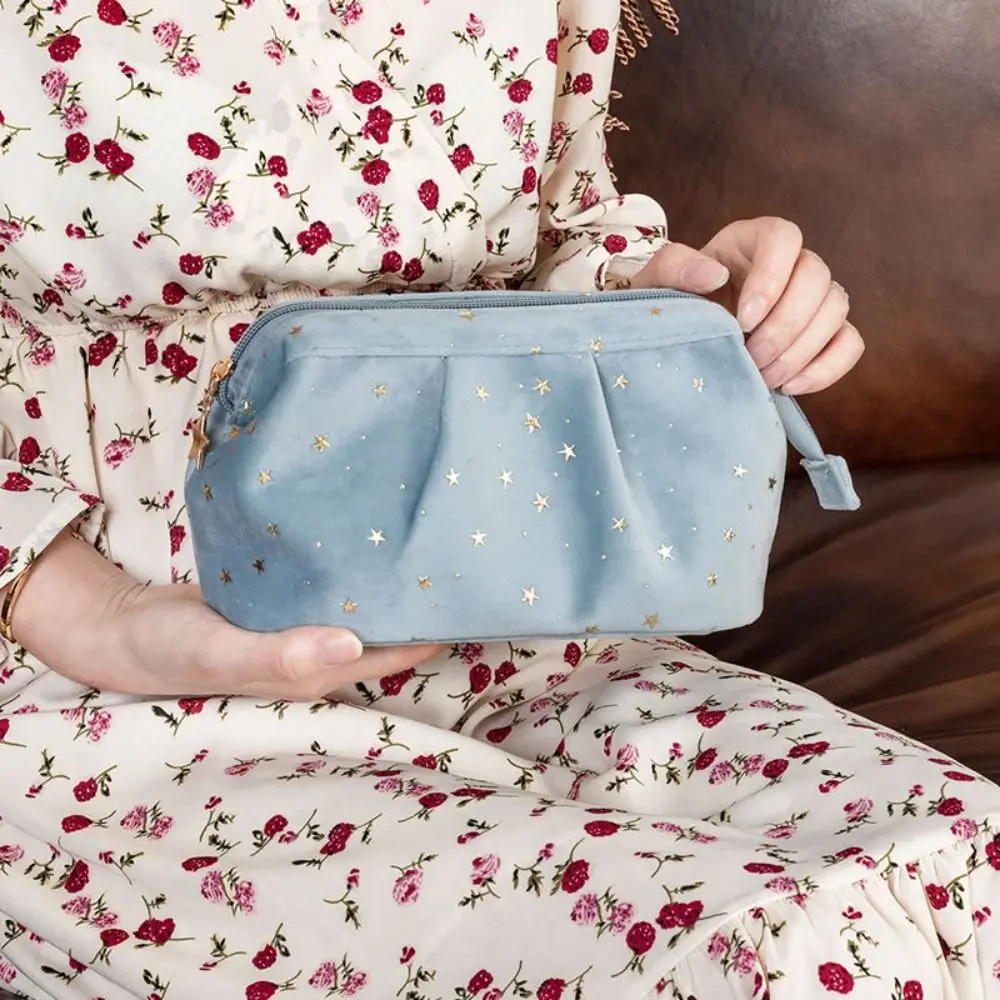 

Bronzing Stars Velvet Cosmetic Bag Large Capacity Zipper Shell Shape Makeup Case Wash Pouch Handbag Travel Toiletry Bag Outdoor