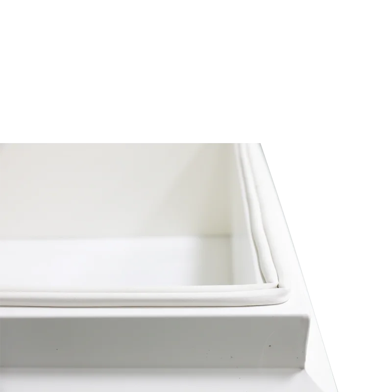 Roof access hatch, thickened and durable