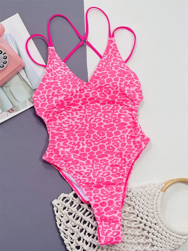 Para Praia Pink Leopard One Piece Swimsuit 2024 Swimwear for Women Sexy High Cut Bathing Suit Backless High Waist Monokini