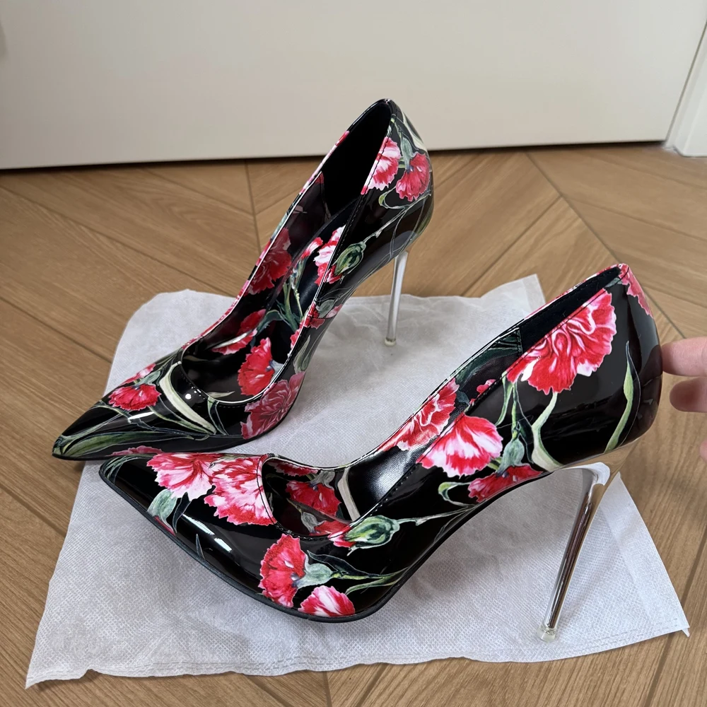 

Новые модные женские туфли-лодочки 2026 года с черно-красным цветочным принтом, на шпильке 11 см, с острым носком, для вечеринок, сексуальные клубные туфли для платьев, большие размеры