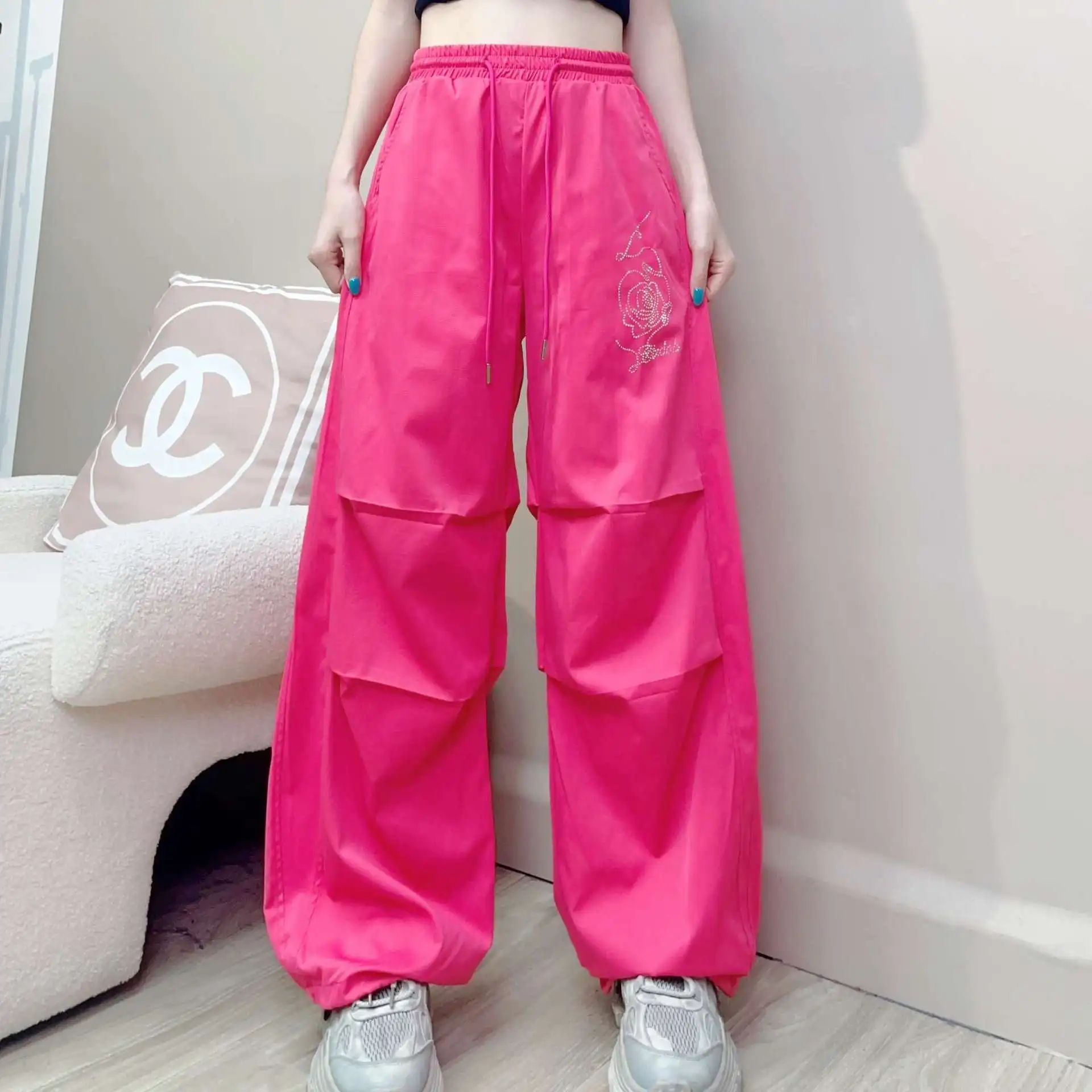 Picture 3: Trendy Dopamine Style Wide Leg Pants for Women's Square Dance Elastic Waist Multiple Pockets Sports Leisure Pants