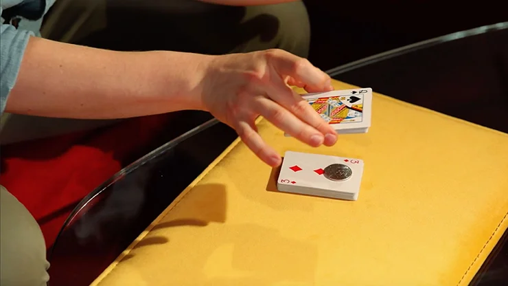 CVF Deck (Gimmicks) by Bennie Chickering Magic Tricks Coin Vanish Card Appearing Magia Close Up Street Illusions Mentalism Props