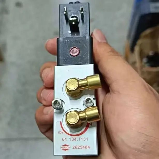 

2 шт./лот, клапан для офсетной печатной машины CD102 SM102, отверстие 4 мм, 61.184.1311