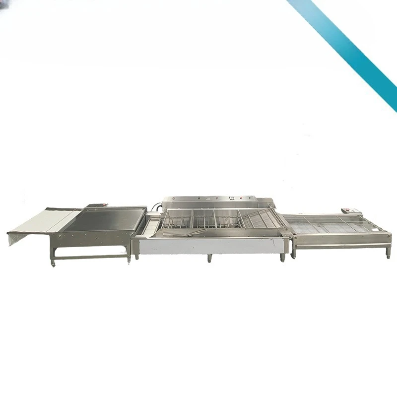 Automatic bread and donut frying transfer machine
