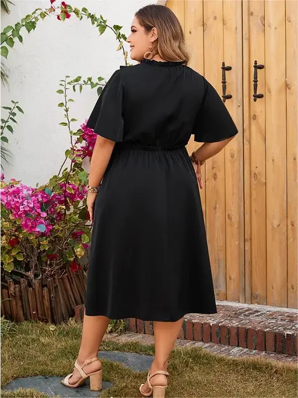 Plus Size Solid Round Neck Women Dresses Short Sleeves A-Line Oversized Robe Lace Front Button Sexy Female Vacation Clothing