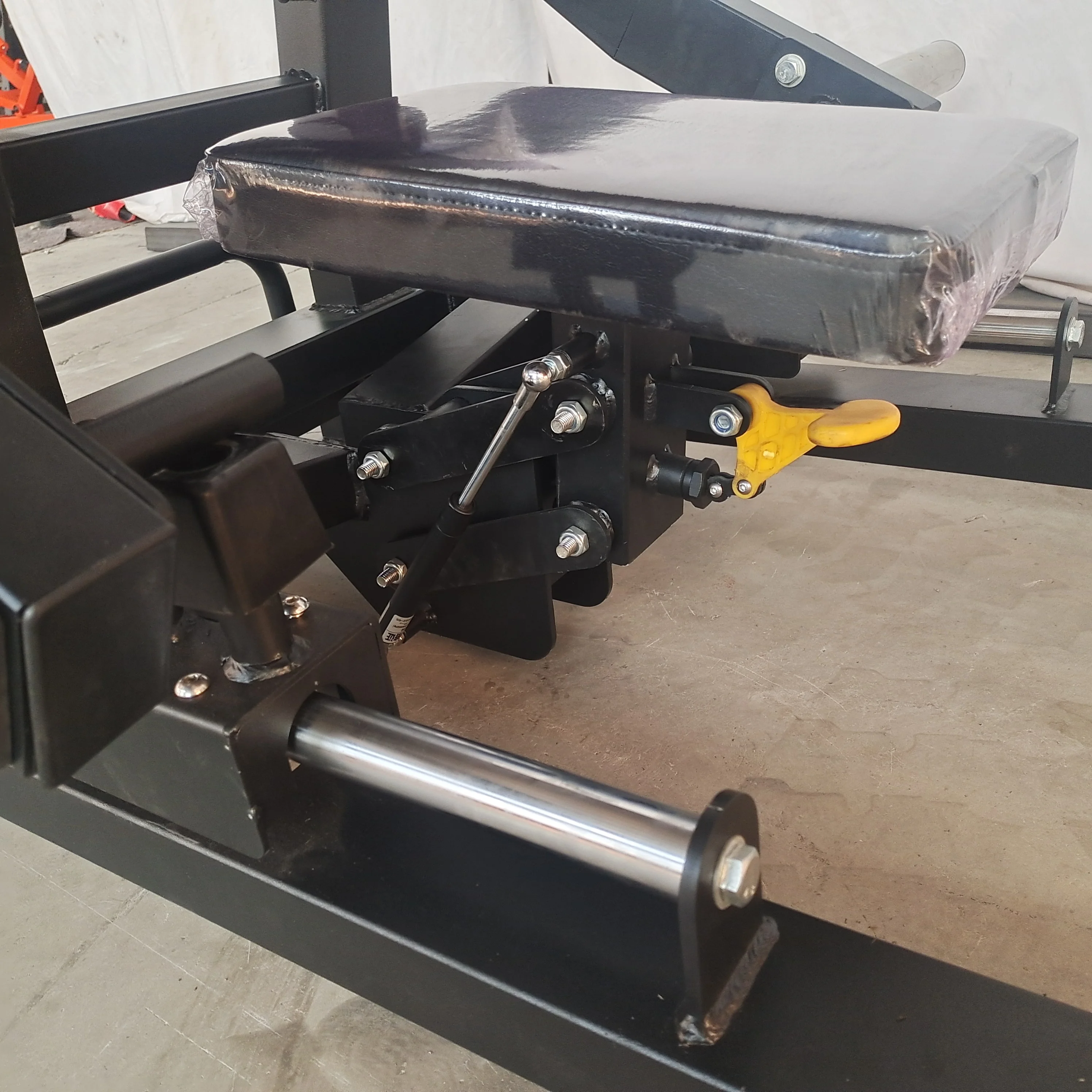 ホームジム用フィットネスマシン 業務用ジム機器 プレートロー - Home Gym Hip Thrust Machine のレビューと価格