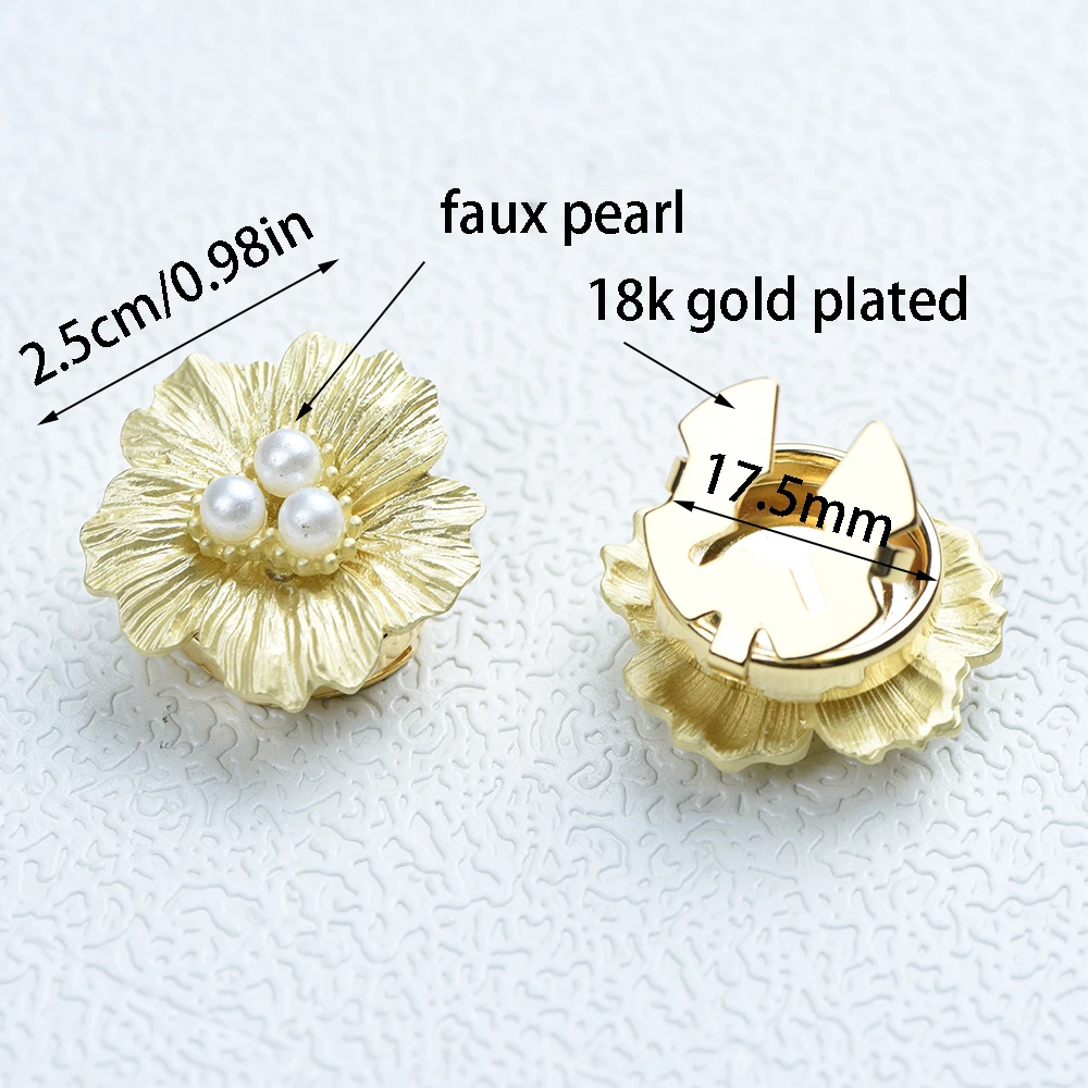 ICEYY 2PCS Cute Women Flower Button Covers Set Faux Pearl Rhinestone Cufflinks Button Pins Clothing Accessories