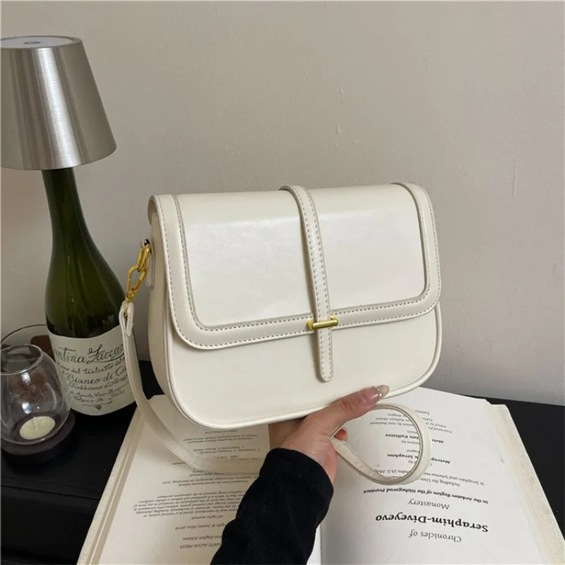 حقيبة يد نسائية مصنوعة من الجلد المنقوش على شكل نجمة تتميز بمظهر يومي عصري وخفيف الوزن وناعم #4