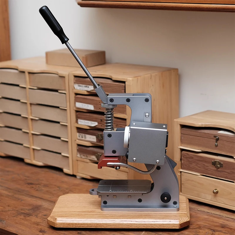 Hot stamping machine Copper mold movable type hot stamping machine Labeling machine Handmade leather goods Notebook making