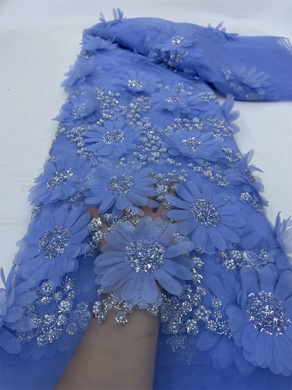 2024 Latest Luxury 3D Lace Fabric Dubai Tulle Lace Fabric With Groom Embroidered Applique African Fabric For Dress Sew