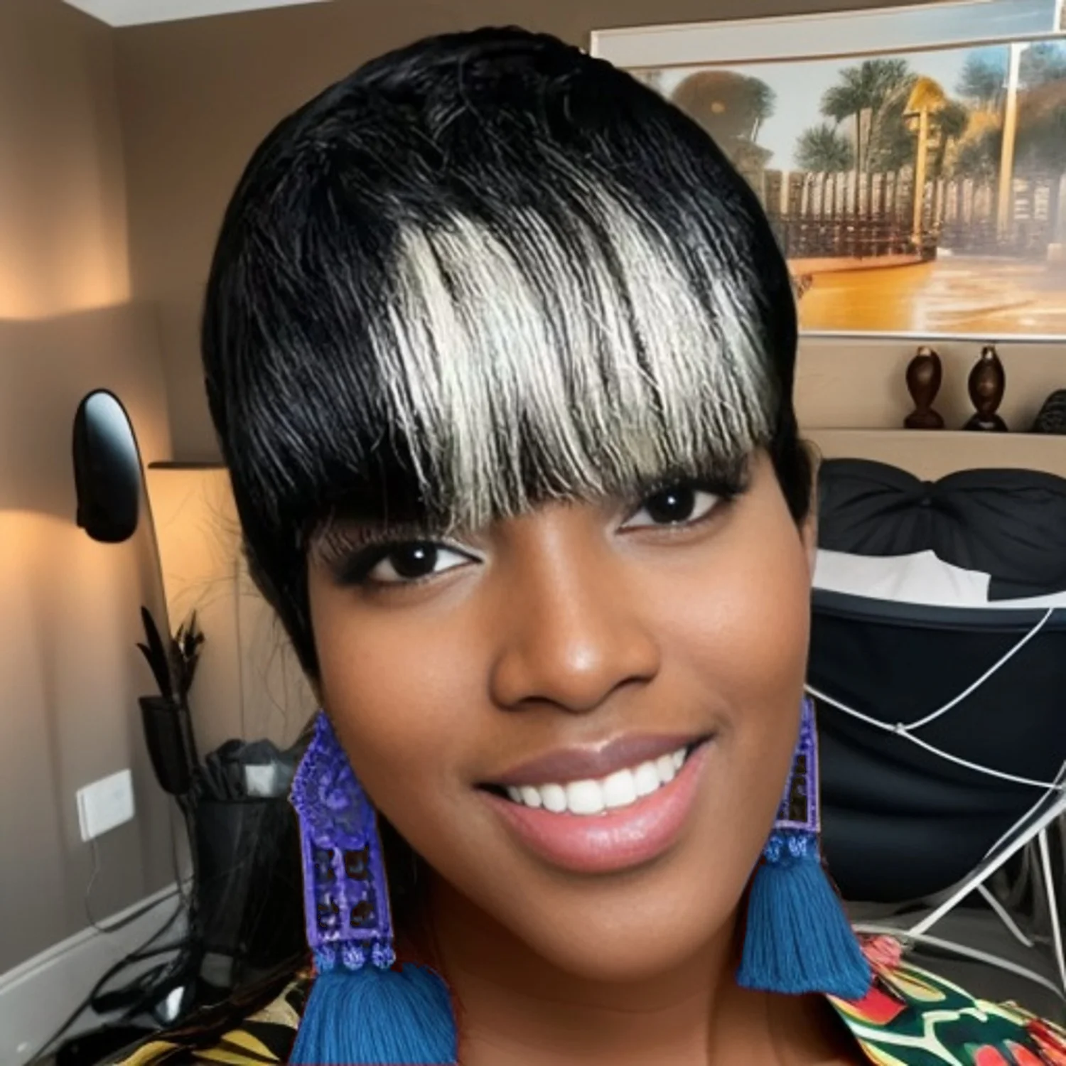 여성용 짧은 레이어드 브라질 인모 전체 기계 제작 가발 색상 1B/613