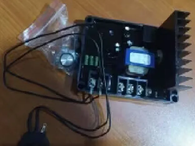 Single-phase GB160 GB170 voltage regulator board for brushed generators (6-terminal external connection)