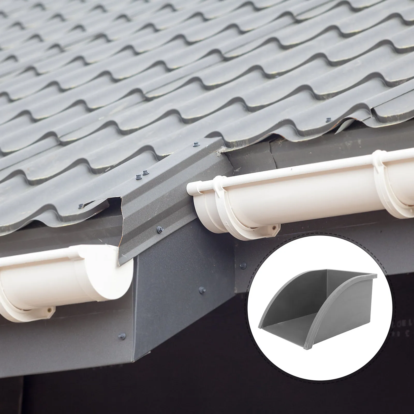 

Пластиковый лоток-дренаж для водосточных труб с дизайном в форме лопаты предотвращает повреждения от воды и засорения.