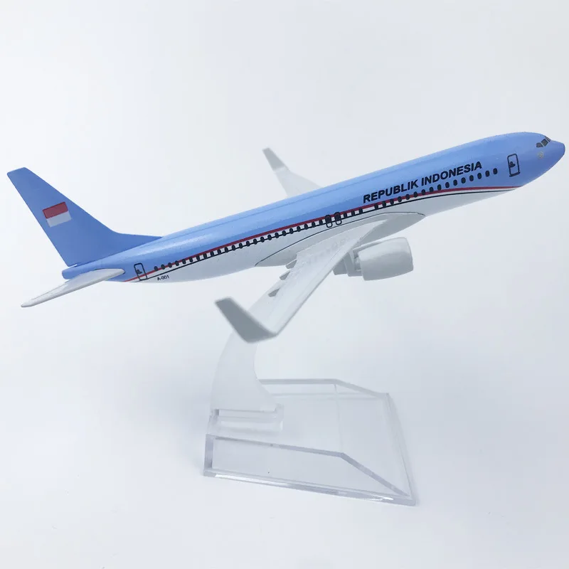 

16CM Alloy Aircraft Boeing 737 Indonesian Presidential Plane Aviation Gift