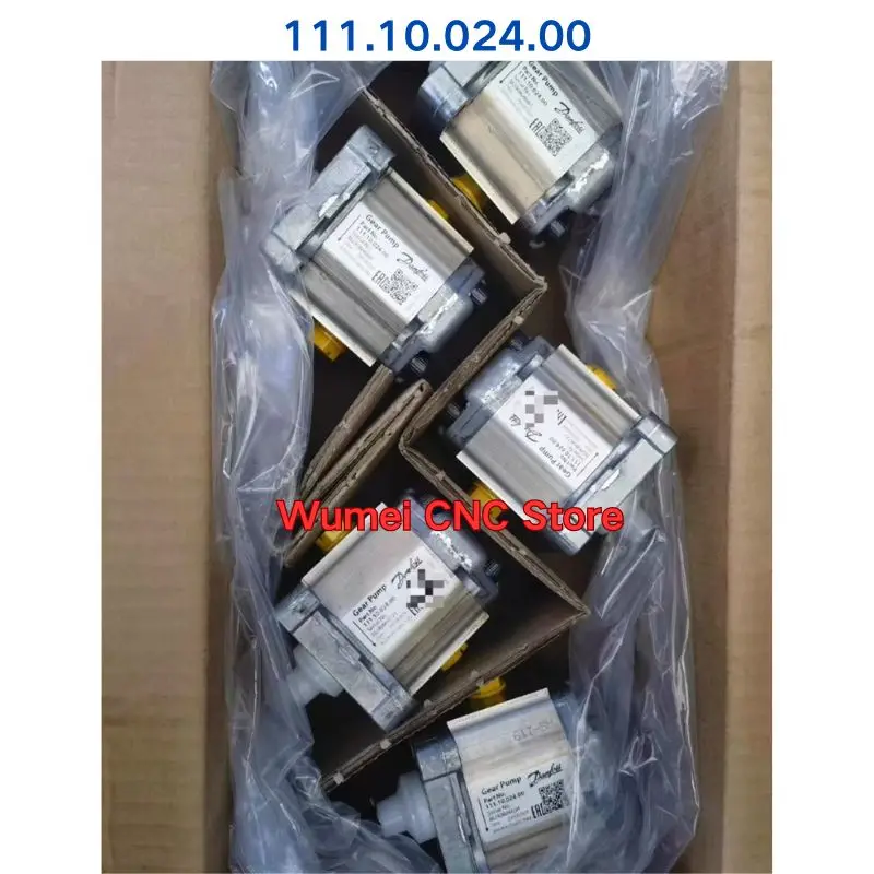 brand new Gear Pump 111.10.024.00 SNP1NN2, 2RN01BAP1F3Nnnn Full range of models, please consult for others