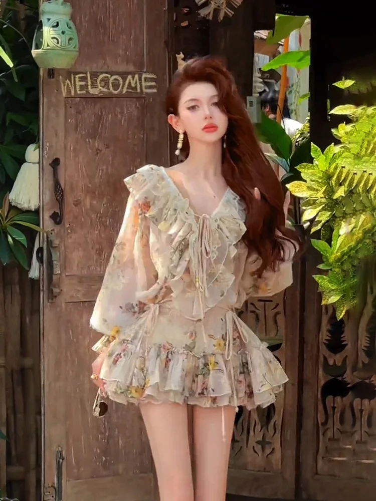 

Umei STAZF7 Floral Print Empire Waist Gown with Bow Detail V-Neck for plus Size Women Summer Vintage Gentle Holiday Dress
