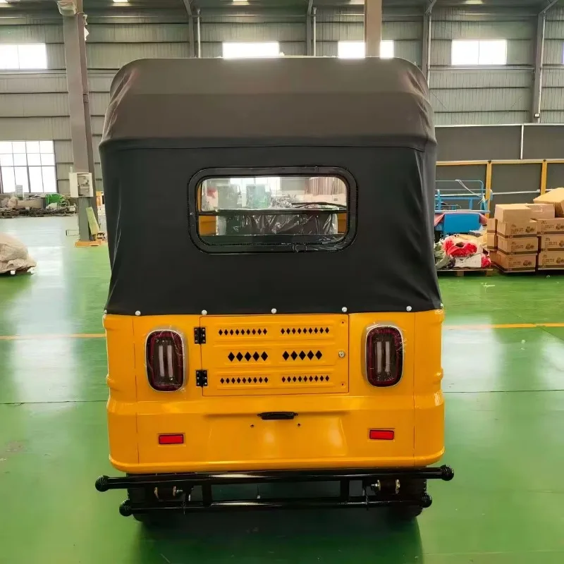 Factory Wholesale Electric Three-wheeled Passenger Tricycle  Best-selling Tuk-tuks Pure Electric Closed Customizable