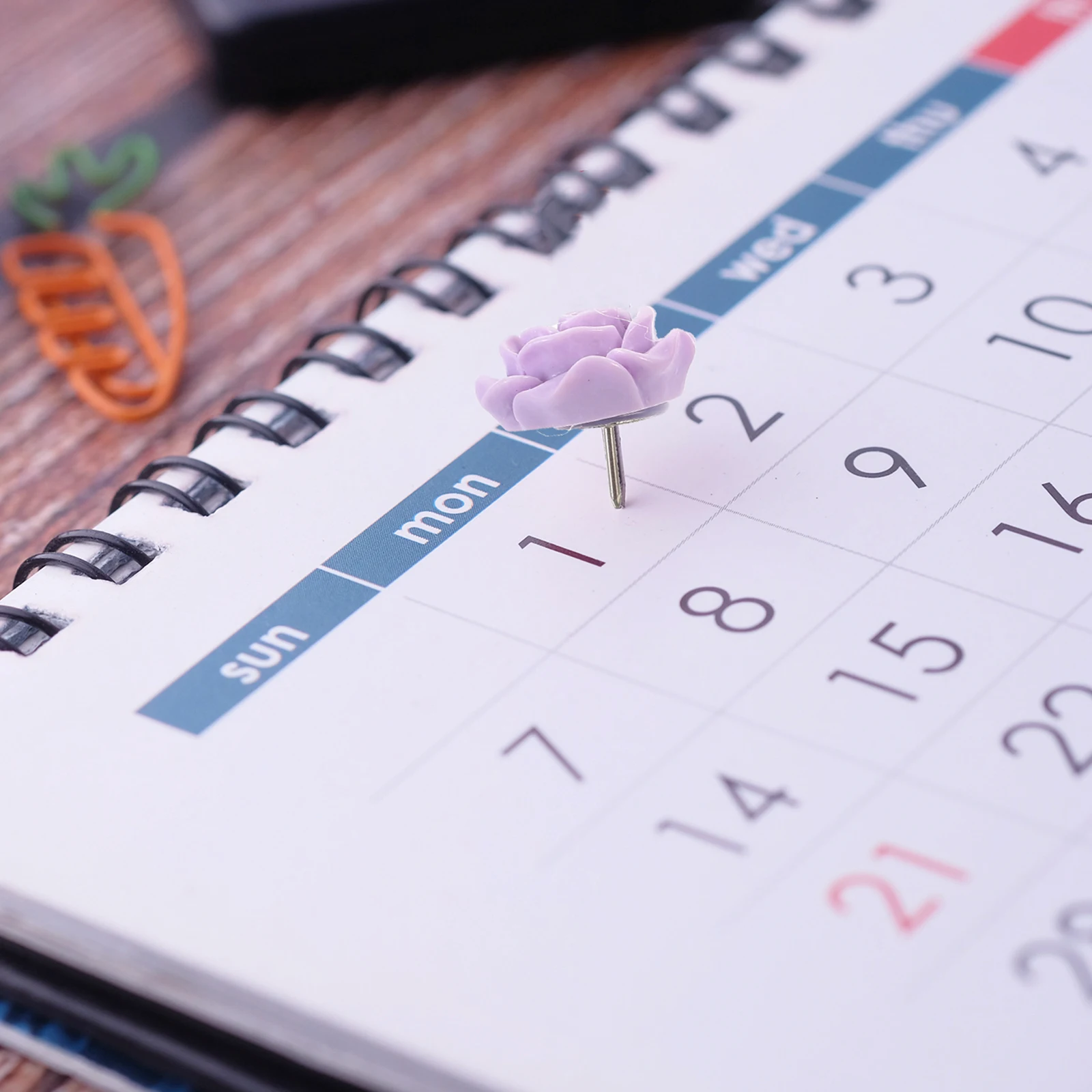 

40 Pcs Rose Pushpin Map Tacks Thumbtacks Cute Clips Decorative Purple Pushpins for Wall Office