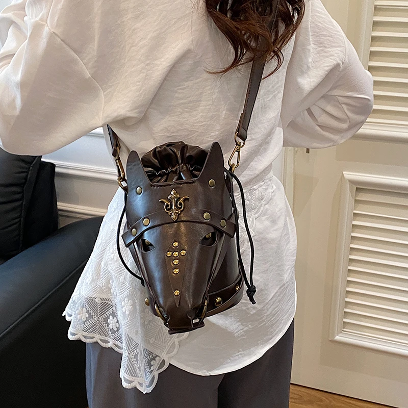 

Famous Designer Ladies Messenger Bag, Leather Crossbody Shoulder Handbags with Elegant Classic Luxury Finish