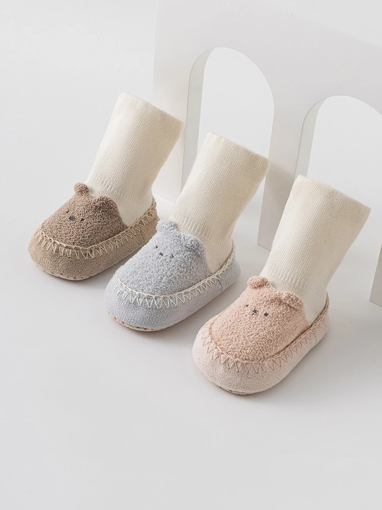 Niedliche Bären-Babysocken-Schuhe, warme, rutschfeste Bodensocken für Kleinkinder, weiche Sohlen, Lauflernschuhe für Neugeborene, Indoor-Laufschuhe – Detail 7