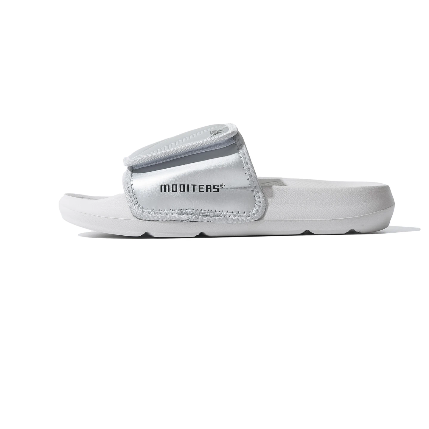 Men's Outdoor Slip-On Slippers Ultra-Light EVA Anti-Slip Thick Bottom Soft Sole Magic Tape Flat Head Casual Shoes