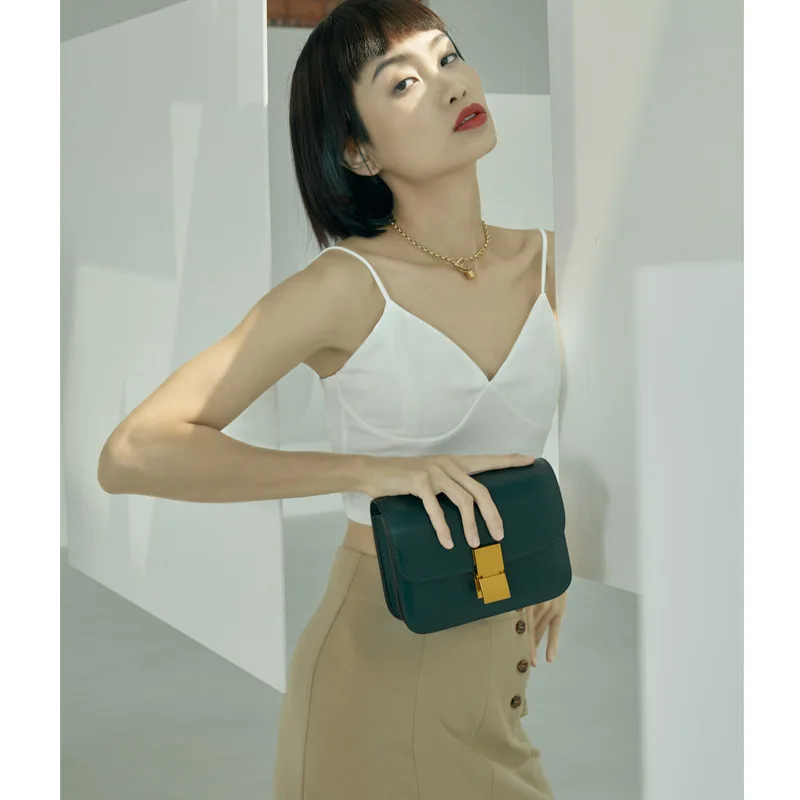 

2024 New Genuine Leather Women's Fashionable Minimalist Tofu Single Shoulder Crossbody Lock Buckle Small Square Bag сумка женска