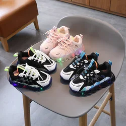 Spring Autumn New Mesh Children Running Shoes LED Lighted Boys Sneakers Kids Breathable Girls Shoes Student Casual Tennis Shoes