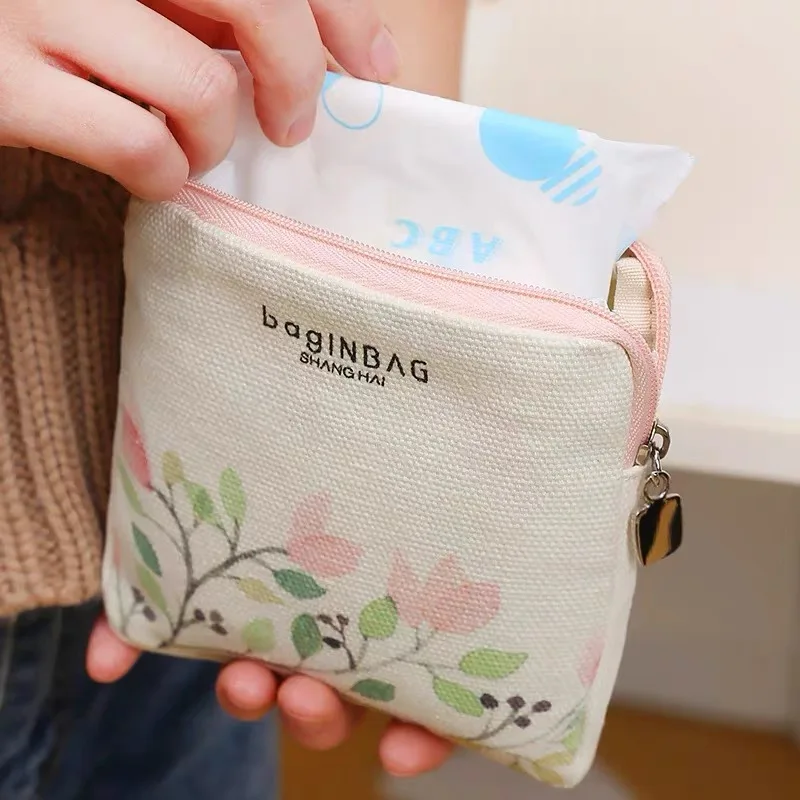 Mini Portable Women Girls Sanitary Pad Pouch Cable Organiser Bag Tampon Case Cute Makeup Bag Coin Purse Napkin Storage Bag