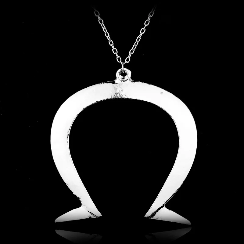 Alice Madness Returns Horseshoe Long Chain Necklace High Quality Cosplay Props Pendant Necklaces Accessories