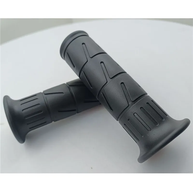 A Pair Motorcycle Handlebar Motocross Grips Rubber Scooter Handle 7/8\'\' 22MM Universal For Kawasaki Honda Suzuki Ducati Yamaha