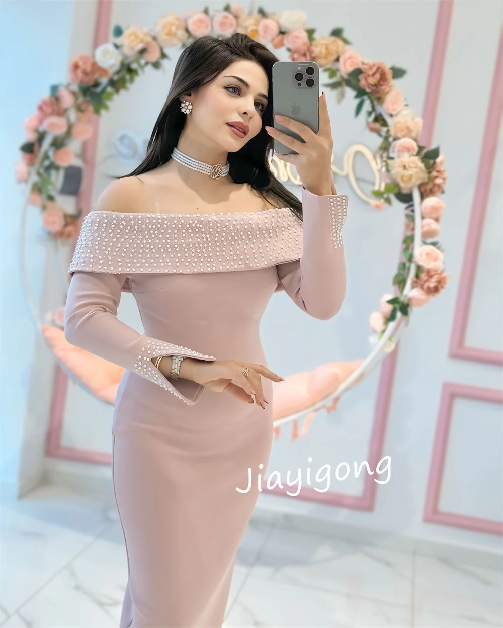 Tamaños personalizados disponibles Jersey arco vaina sin tirantes vestidos midi vestidos de fiesta clásico exquisito estilo moderno Pastrol chino