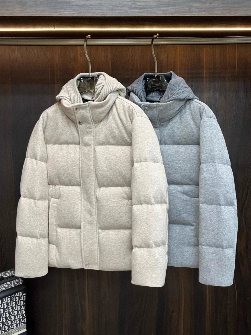 

Italian LP 90 white goose down removal cap down jacket