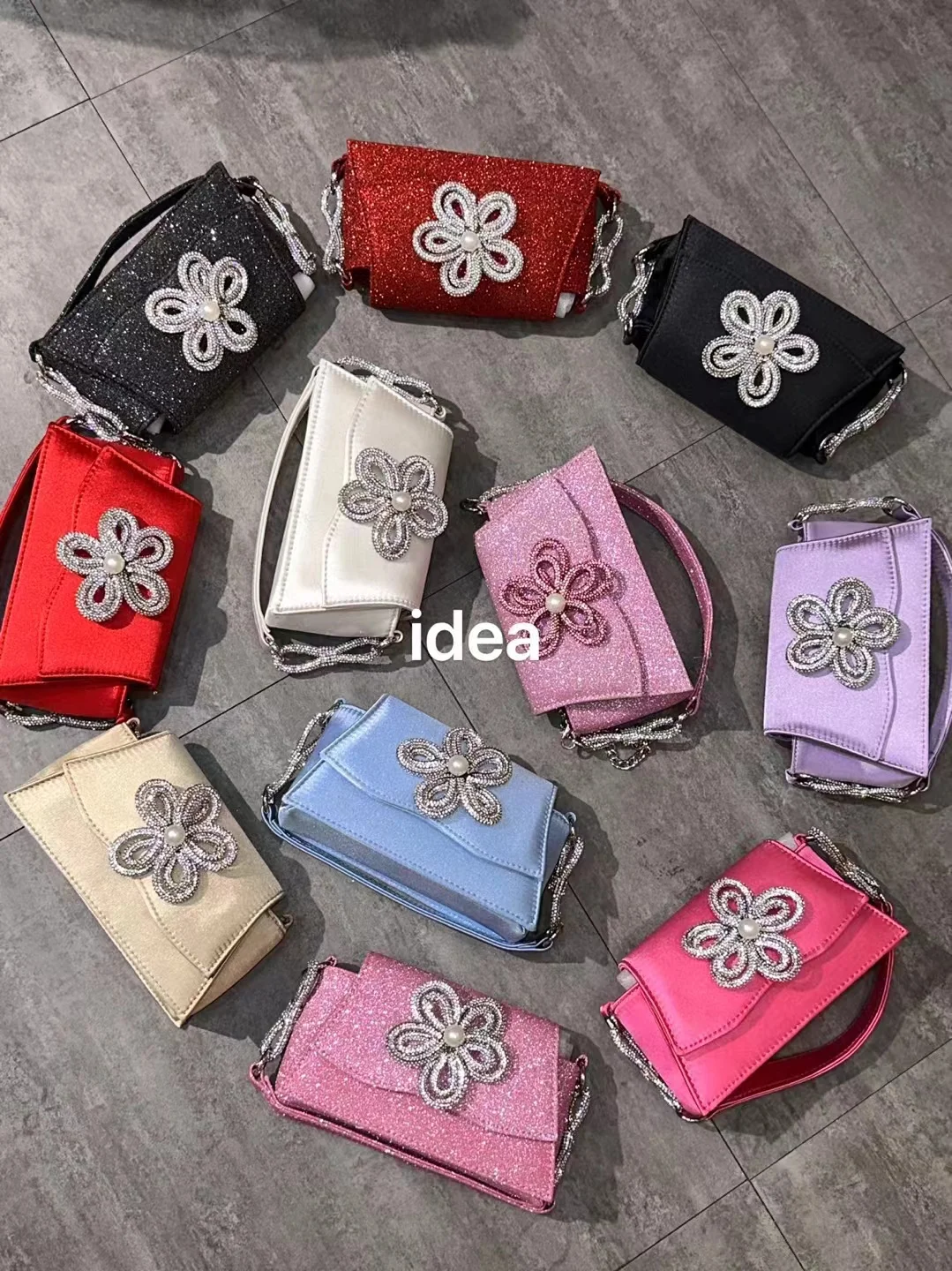 

Women's Handbag Luxury Satin Square Bag Glitter Shiny Diamonds Evening Bag Wedding Party Clutch Purse Shoulder Crossbody Bag