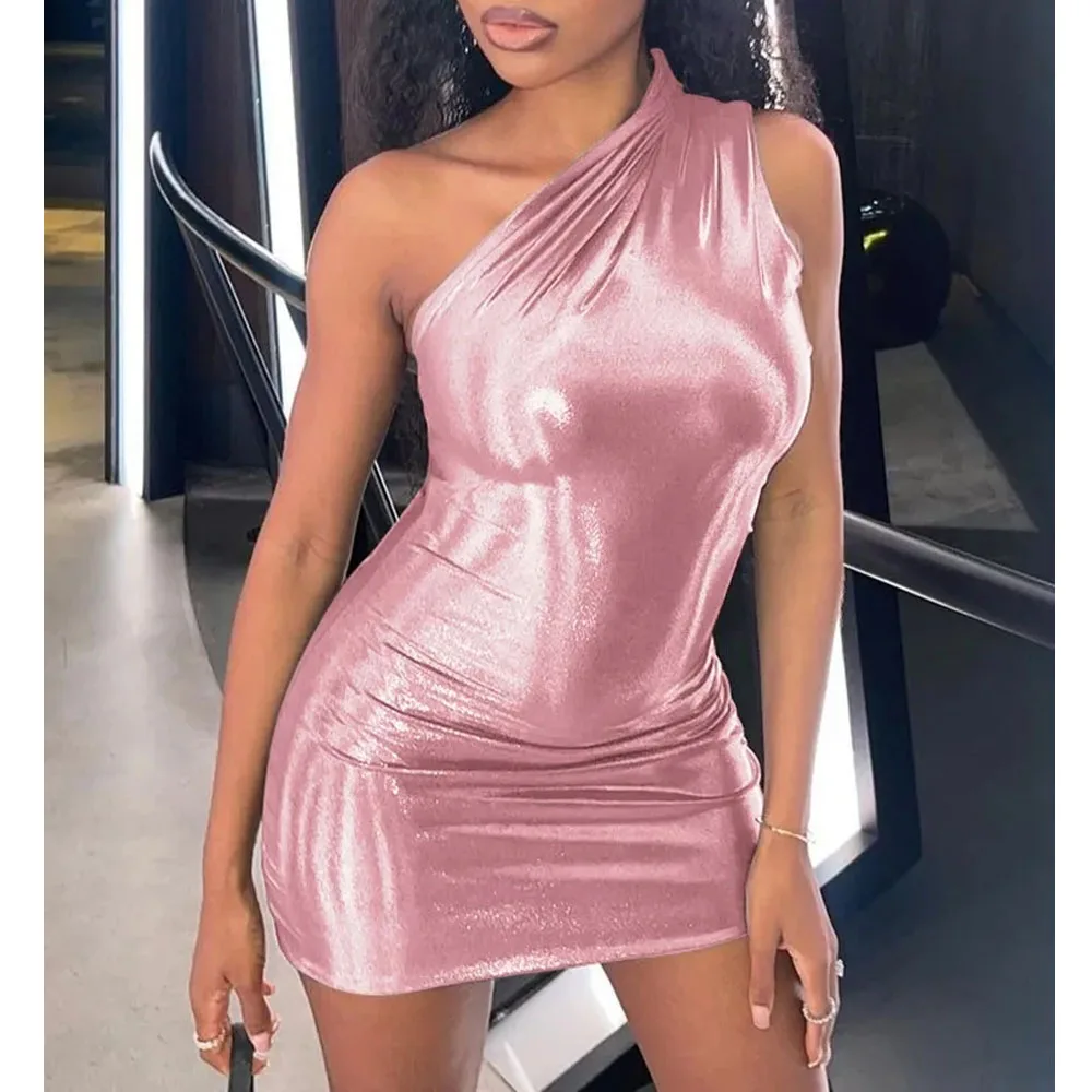 Sexy elegante Frauen glänzend gewickelt Hüft kleid elastisch ärmellose geneigte Schulter solide rosa Sissy Cross Kommode Kleid