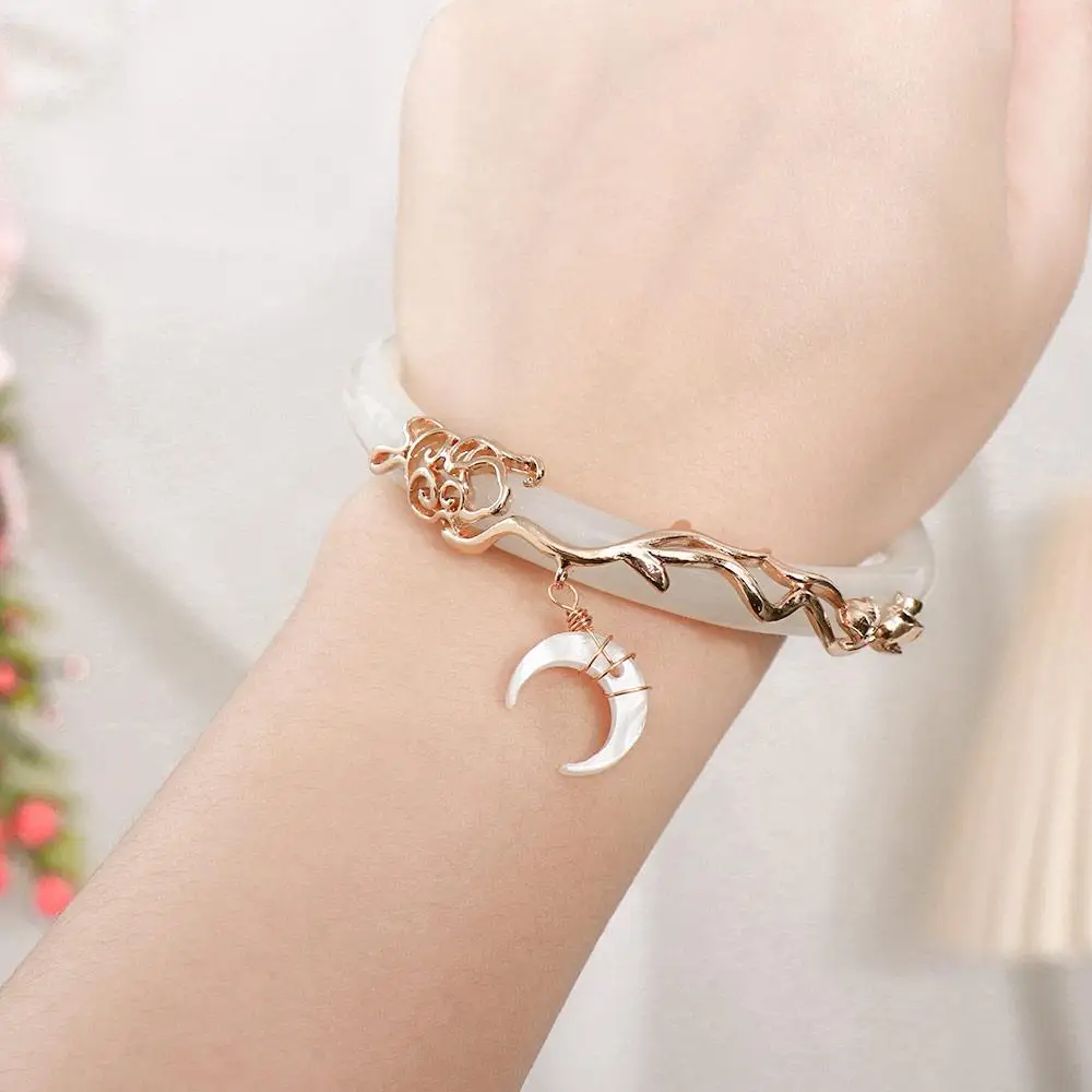 Elegant Retro Pendant Moon Imitation Jade Fashion Jewelry Women Bangle Korean Style Bracelet Love Between Fairy And Devil