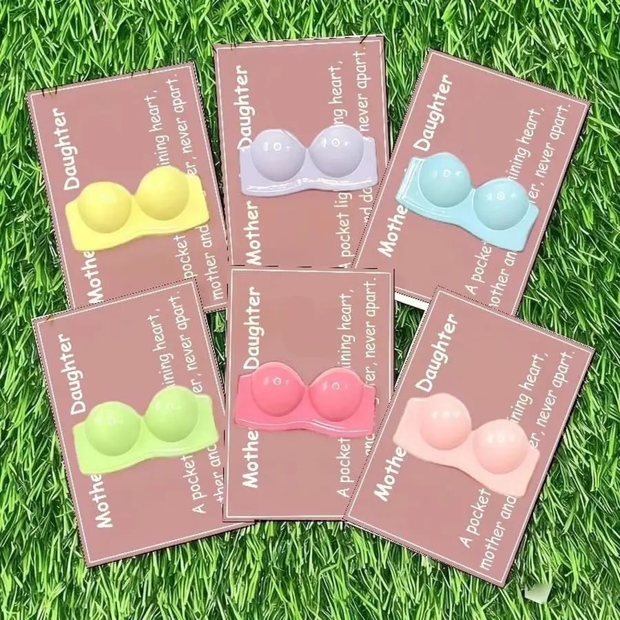 1/5/10/20/50/100pcs Cute A good friend is like a bra Novel bra pocket hug gift card set, synthetic resin, unique encouragement c