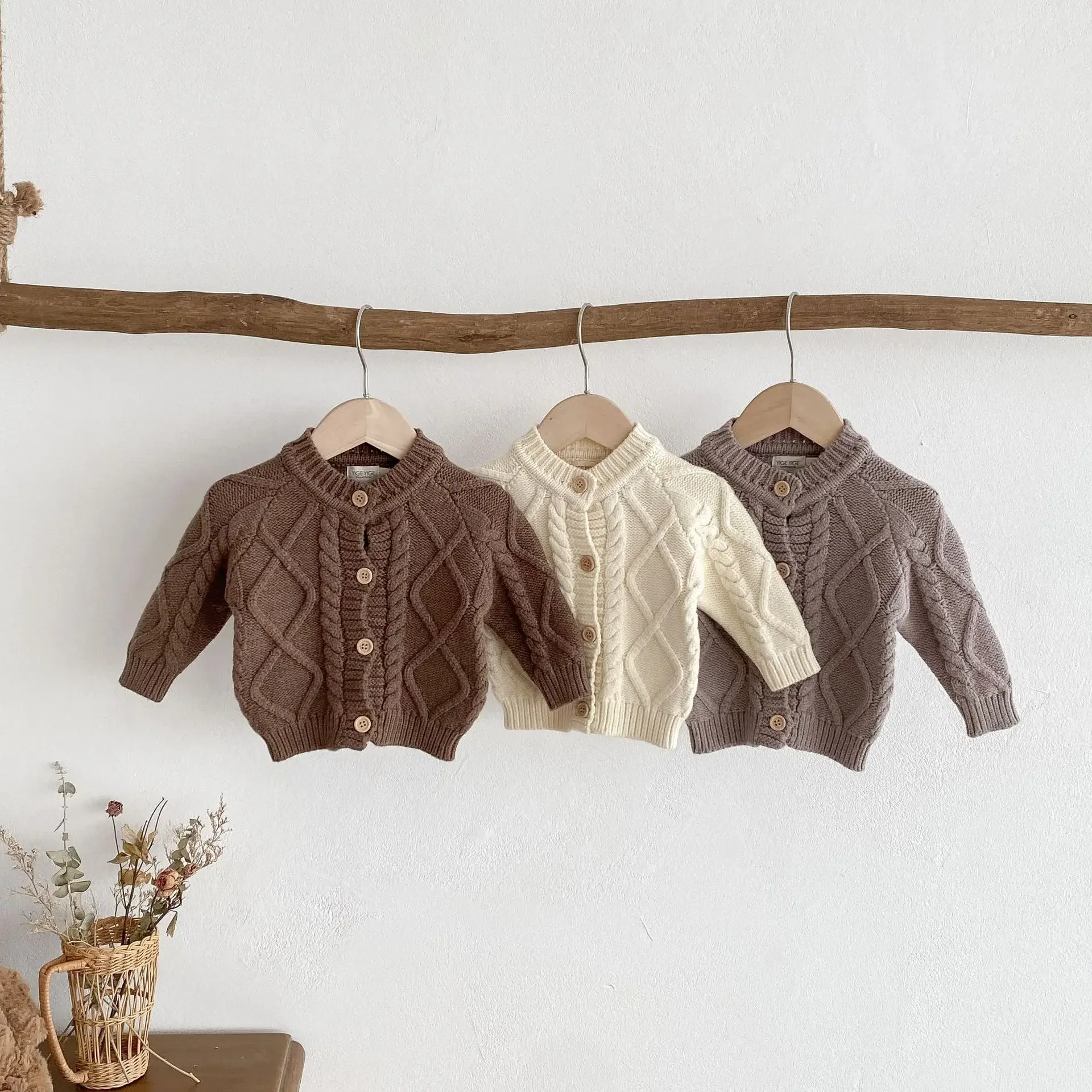 

Childrens Sweaters Fall/Winter 2024 New Pattern Solid Color Cotton Baby Knitted Top Cardigan Thickening Loose Coat Sweaters