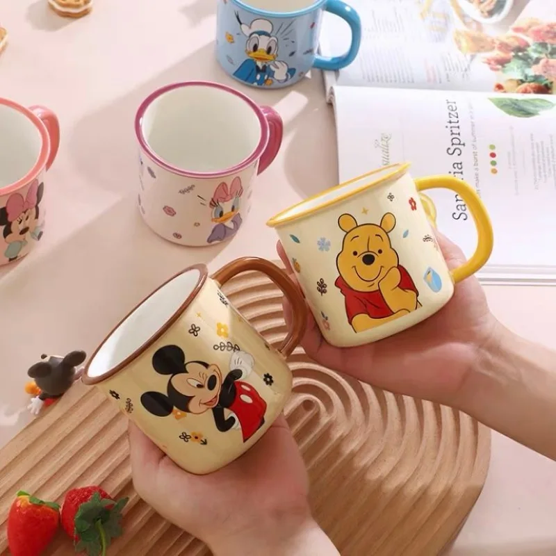 Disney Lotso Mickey Minnie kaczor Donald Judy animacja kreskówka urocza kubek ceramiczny dla dzieci kreatywna Kawaii filiżanka kawy kubek na prezent