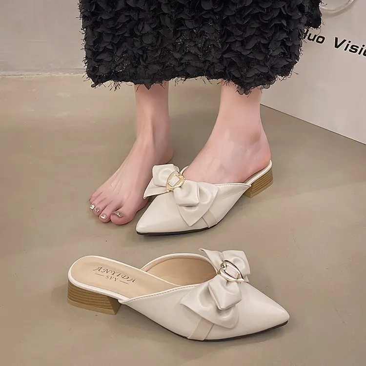 Buty na kwadratowym obcasie Kapcie damskie Butterfly-Knot Pointed Toe Low Female Mule Shallow Med Slides Block 2024 Mules Summer Cover R