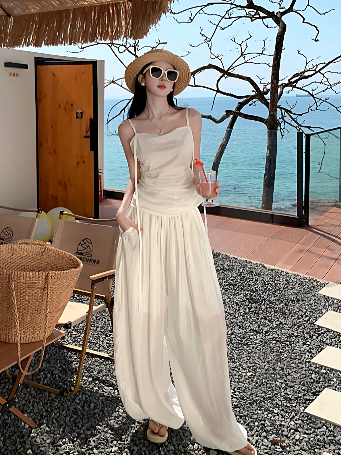 

Комплект Dopne Beach Vaion: белый повседневный топ на бретельках и широкие брюки из микрофибры, летний модный комплект из двух предметов