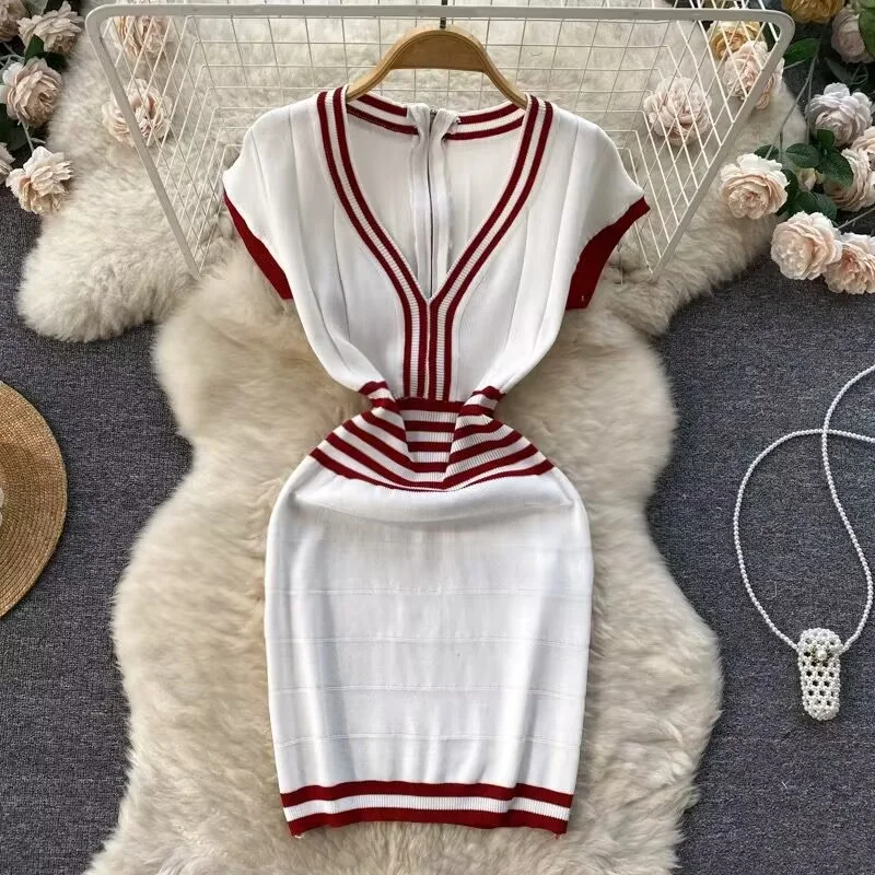 Fashionable Striped Knitted Mini Dress Color Block V-Neckline for Women Summer Slim Sexy Bodycon Dress Hot Girl