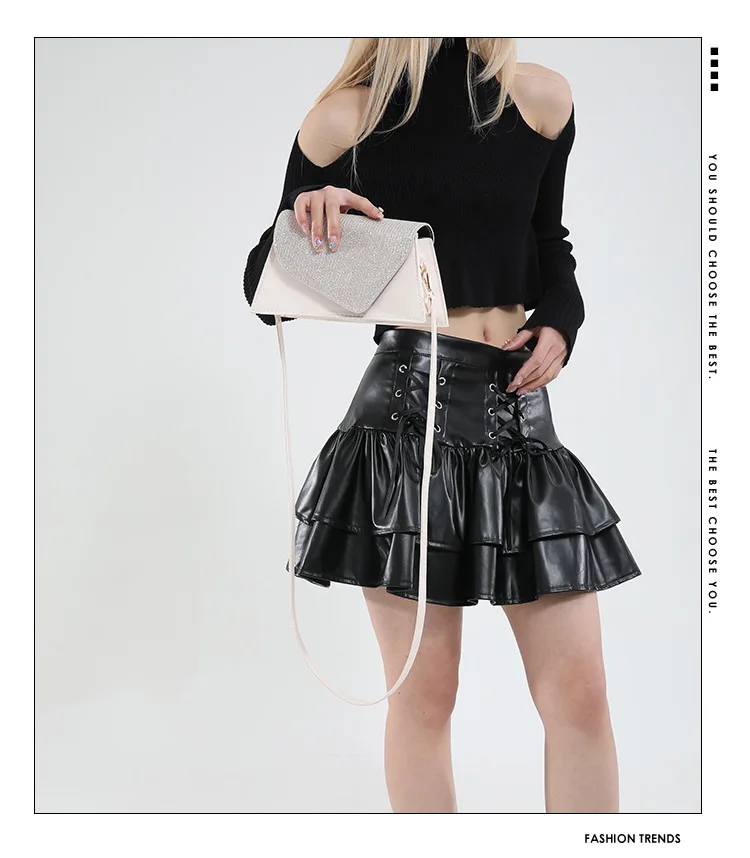 

‌2025 New Women's Square Bag - Minimalist Bright Diamond Messenger Purse, High-End Simple Shoulder Bag for Spring/Summer‌