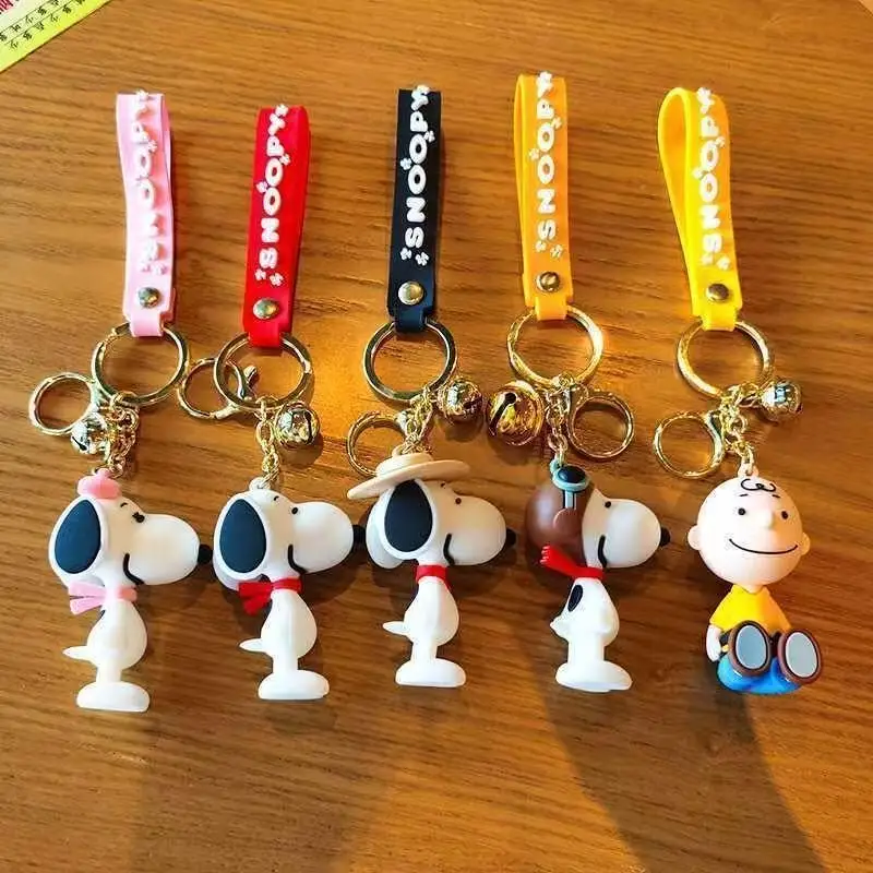 Cartoon Snoopy Keychain Girl Kawaii Pendant Car Key Small Pendant Couple Gift Student Backpack Pendant Birthday Gift