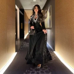 Saudi Arabia Prom Dresses Black Satin Beadings Evening Dresses Long Sleeves Pleated Floor Length Women's Formal Occasion Party