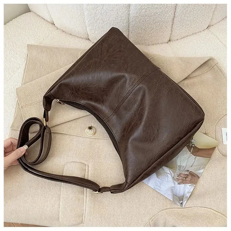 PU-Leder Pendler Mode Vintage Casual Tote Bag Maillard Stilvolle Umhängetaschen für Frauen Textur Große Kapazität Temperament – Detail 6