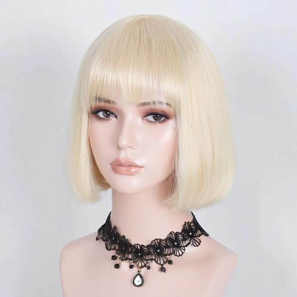 Natürliche kurze glatte Haare Mode Influencer süße realistische menschliche Kopfhaut Top Perücke Air Bangs volle Kopf Perücke