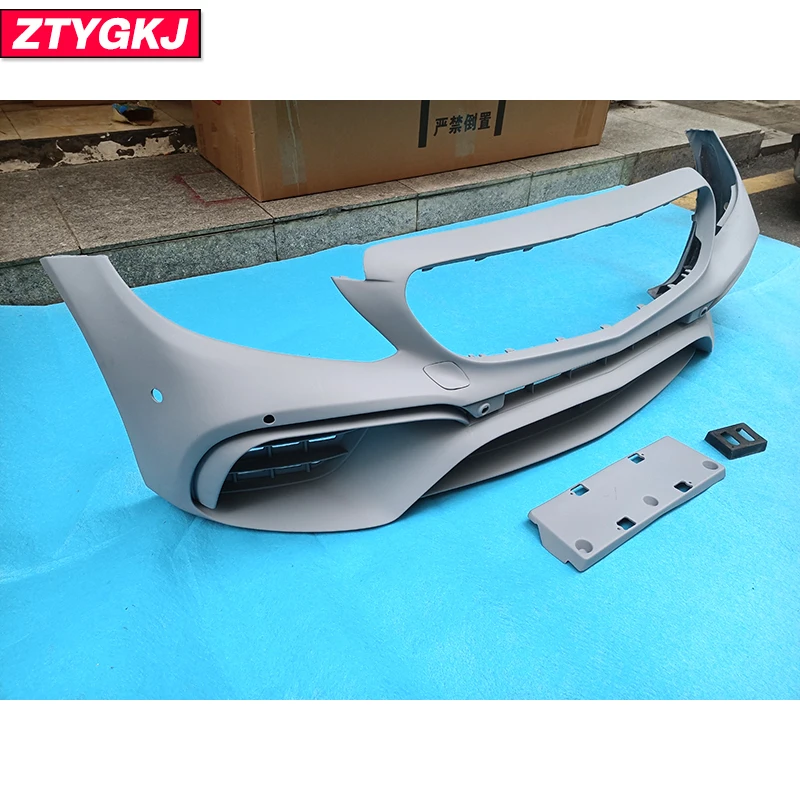 High Quality PU Material Front Bumper For Mercedes Benz W205 C200 C260 C300 Facelift C65 Style 2015-2021