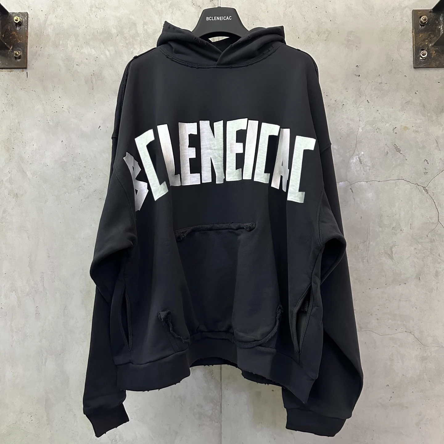 

Классическая серебристая толстовка с принтованным логотипом, свободного кроя, в парижском стиле, удобная повседневная толстовка без капюшона