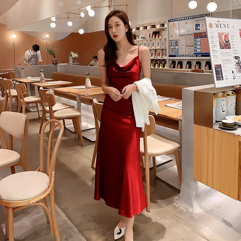 ชุดเดรสสายเดี่ยวผ้าซาตินไหมอะซิเตทหรูหราสง่างามสำหรับผู้หญิง สีเขียว ม่วง ดำ ชมพู ขาว ทรงเข้ารูป สายยาว